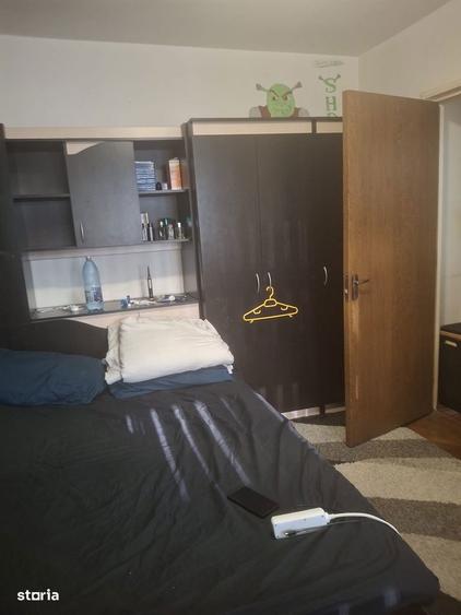 Apartament cu 2 camere semidecomandat în Dristor
