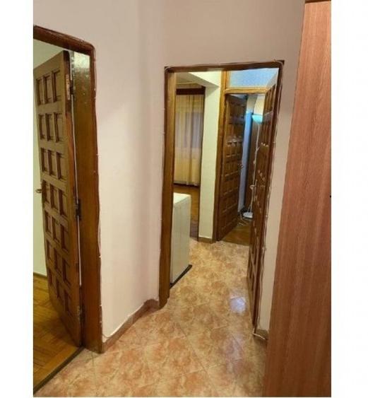Apartament cu 4 camere decomandat în 13 Septembrie