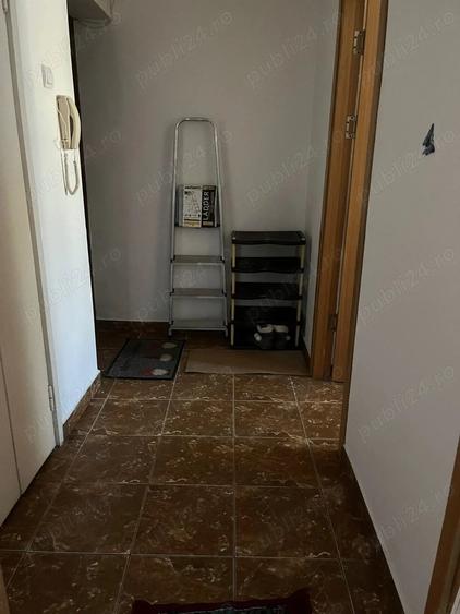 Apartament cu 2 camere semidecomandat în Dacia