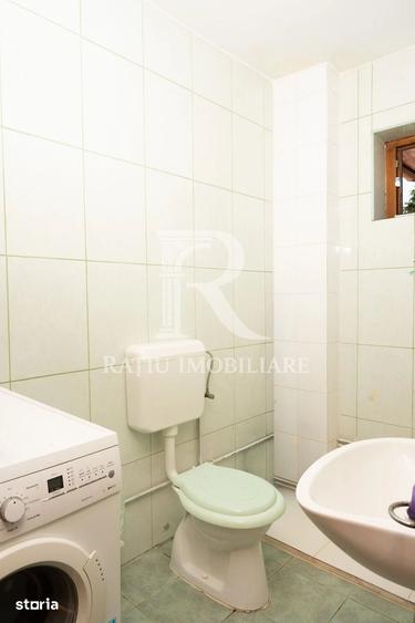 Casă cu 3 camere cu Teren 1068 Mp în Vadu Crișului