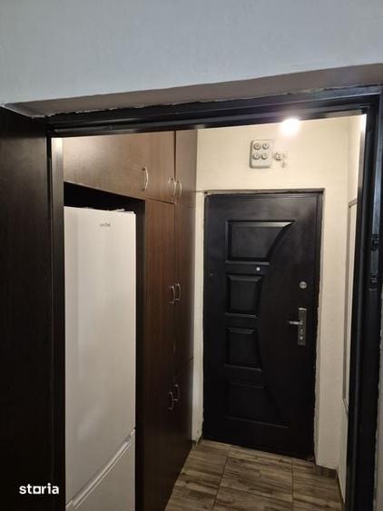 Garsonieră în Brazda lui Novac