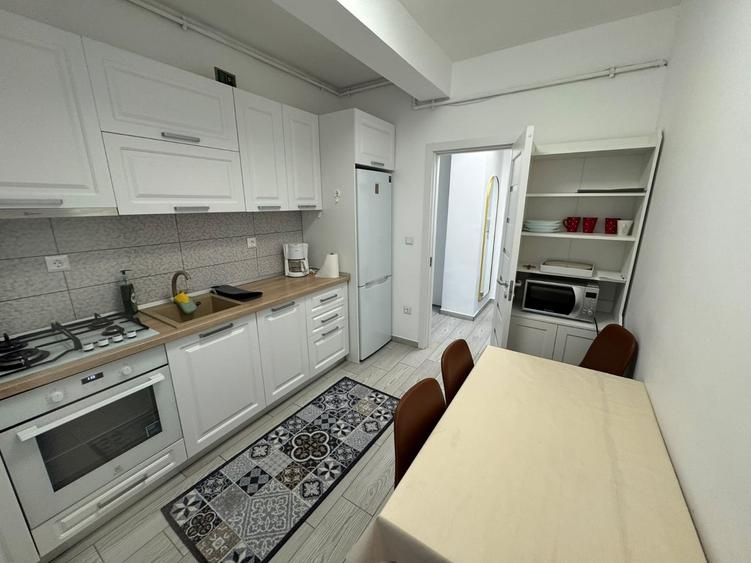 Apartament cu 2 camere decomandat în Turnișor