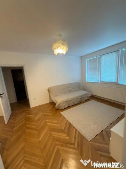Apartament cu 2 camere semidecomandat în Tomis II