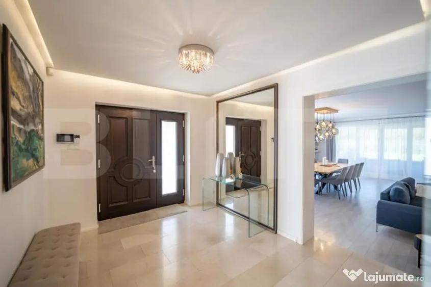 Casă cu 5 camere cu Teren 1577 Mp în Central