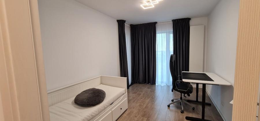 Apartament cu 3 camere decomandat, mobilat în Aviației