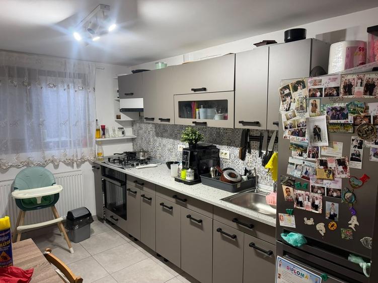 Casă cu 3 camere cu Teren 160 Mp în Rahova