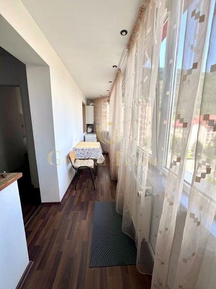 Garsonieră semidecomandată, mobilată în Răcădău