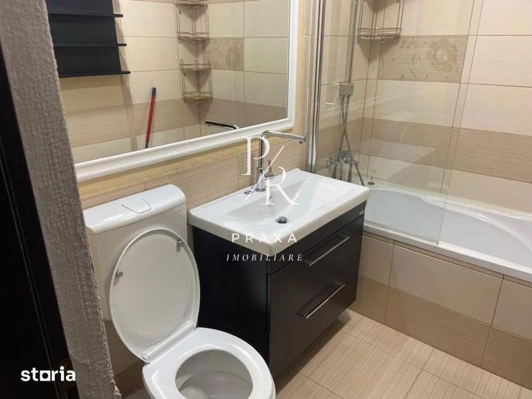 Apartament cu 3 camere semidecomandat, mobilat în Florești