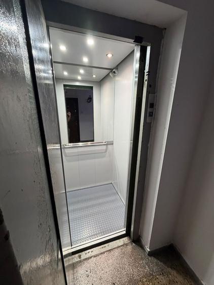 Garsonieră decomandată, mobilată în Titan