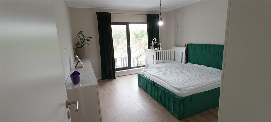 Casă cu 4 camere cu Canalizare în Gai