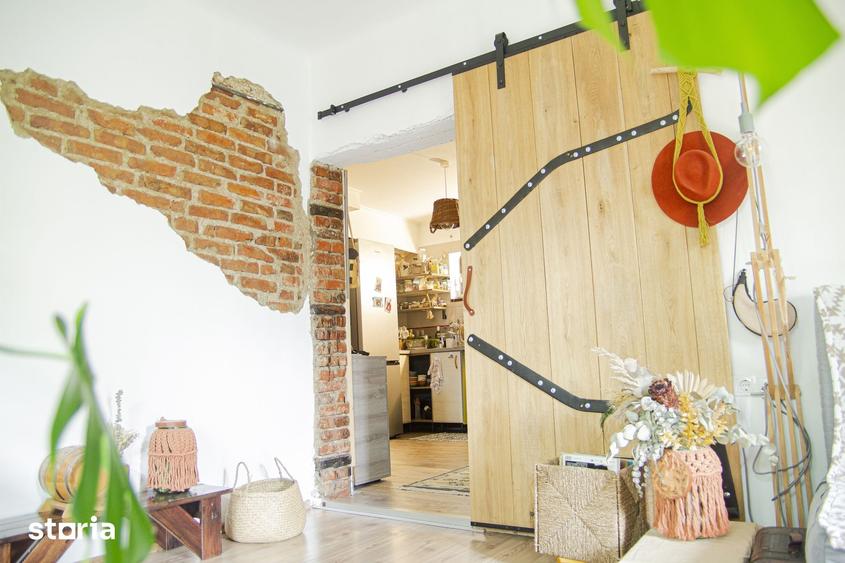Apartament cu 2 camere decomandat în Centrul Istoric