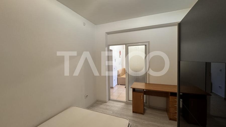 Apartament cu 3 camere decomandat, mobilat în Mihai Viteazul