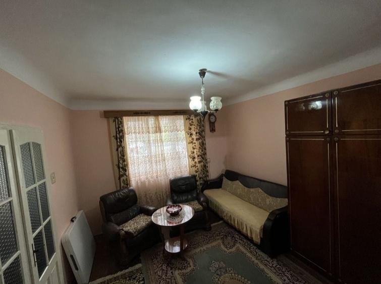 Casă cu 4 camere în Turda