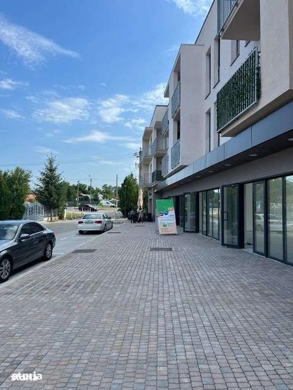 Spațiu comercial, de 120 mp, în Central