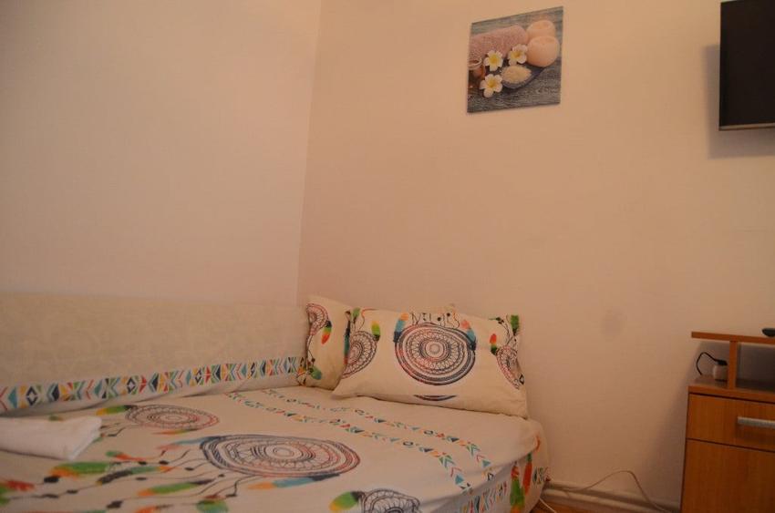 Casă cu 5 camere cu Teren 186 Mp în Valea Alba