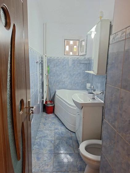 Apartament cu 2 camere semidecomandat în Mihai Bravu