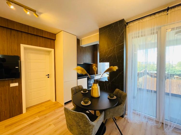 Apartament cu 2 camere semidecomandat în Florești
