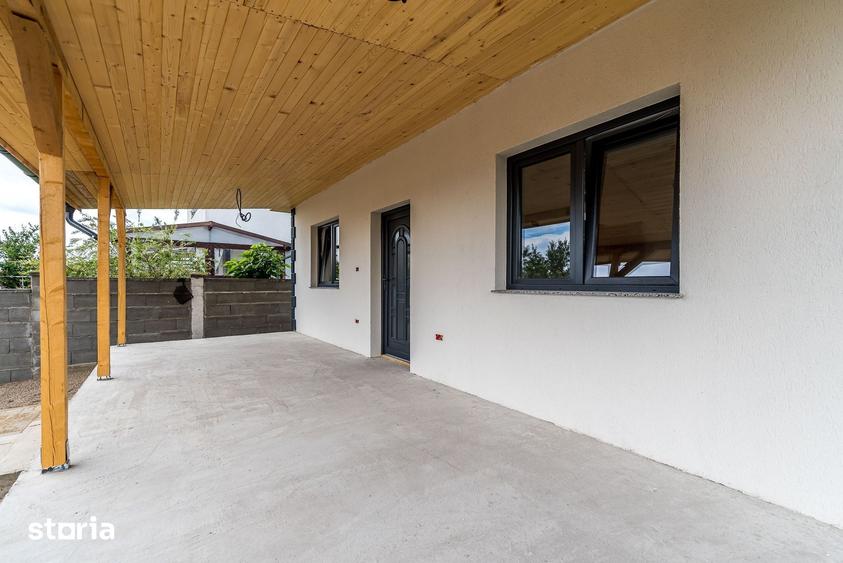 Casă cu 4 camere cu Teren 511 Mp în Grădiște