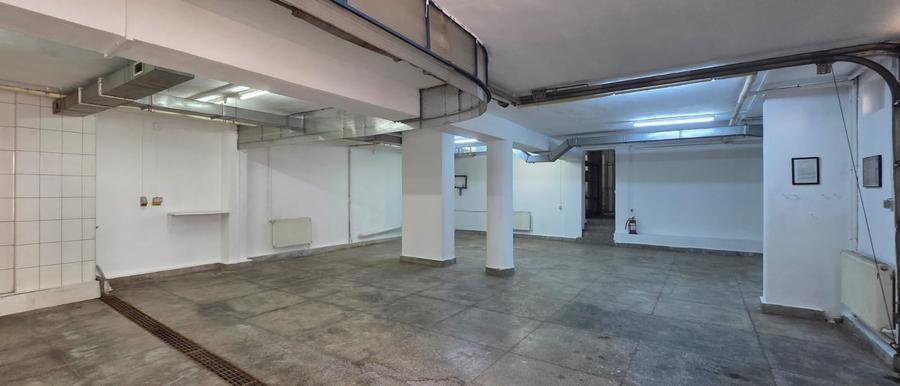 Spațiu comercial, de 137 mp, în Brașovul Vechi