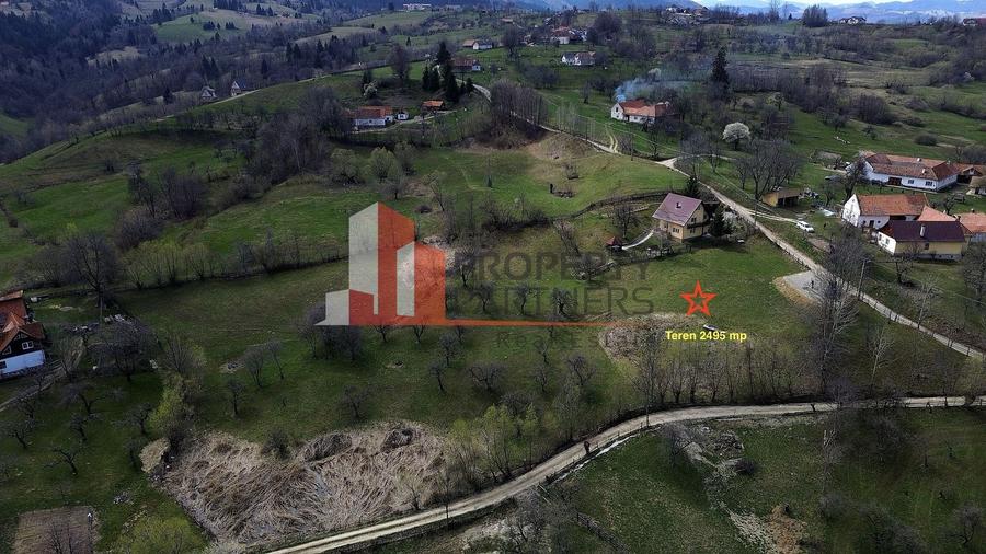 Teren Construcții intravilan de 2495 mp, în Bran