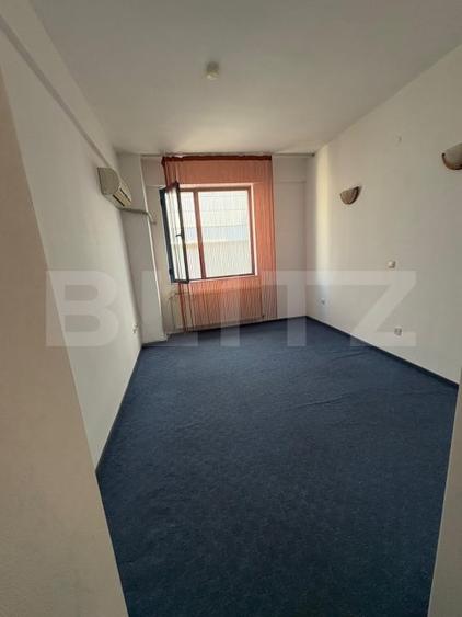 Birou, de 20 mp, în Ultracentral
