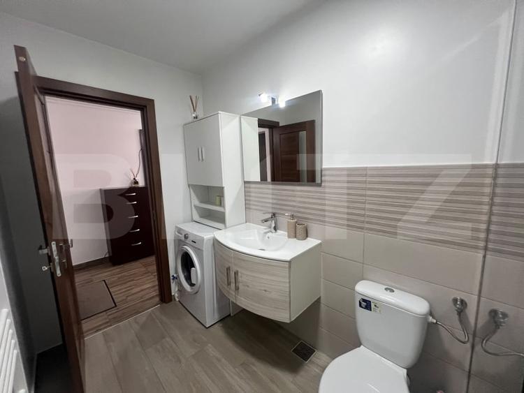 Apartament cu 3 camere, 69 mp, parcare, zona Florilor - 14