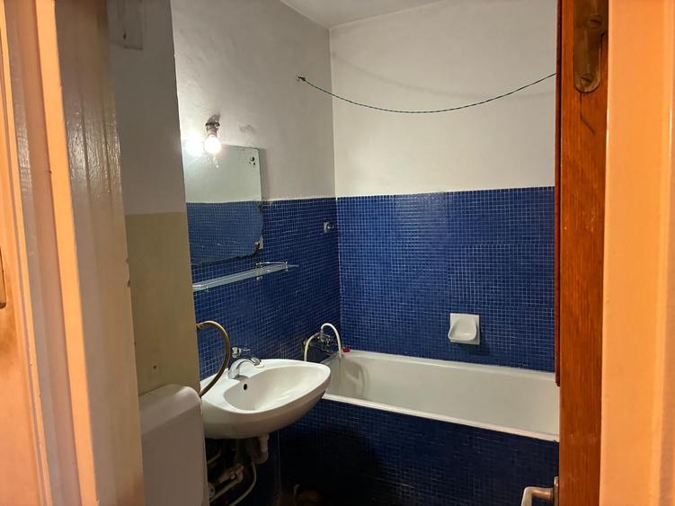 Garsonieră decomandată în Veteranilor