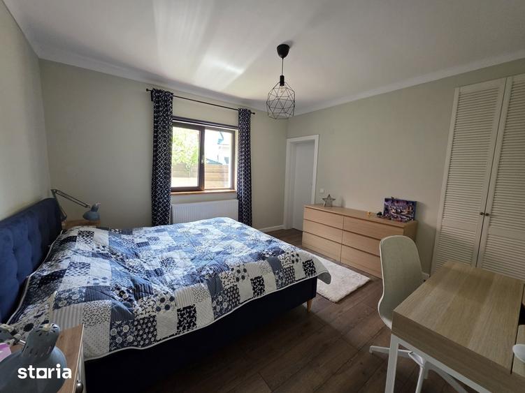 Casă cu 4 camere cu Teren 500 Mp în Crevedia