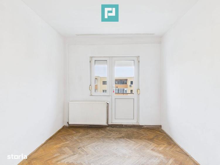 Apartament cu 3 camere decomandat în Micălaca