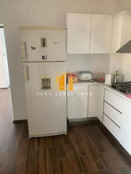 Casă cu Teren 249 Mp în Central