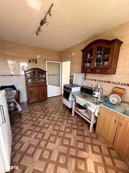De vanzare casa noua din caramida, P+M,teren de 3000 mp,8 min de Roman - 15