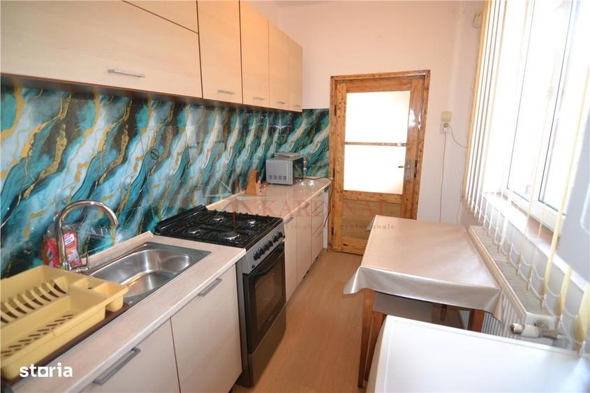 Apartament cu 2 camere decomandat în Bartolomeu