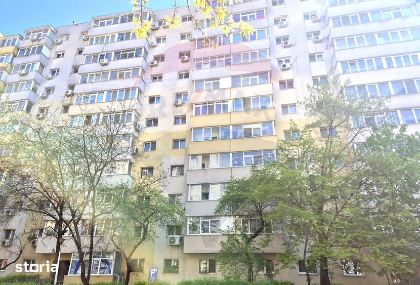 Apartament cu 3 camere decomandat, mobilat în Dristor