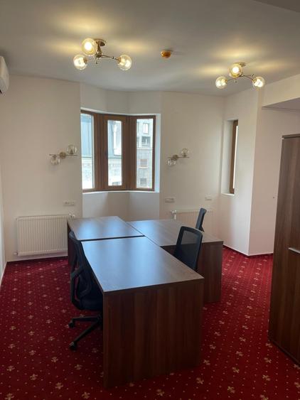 Birou, de 856.09997558594 mp, în Ștefan cel Mare
