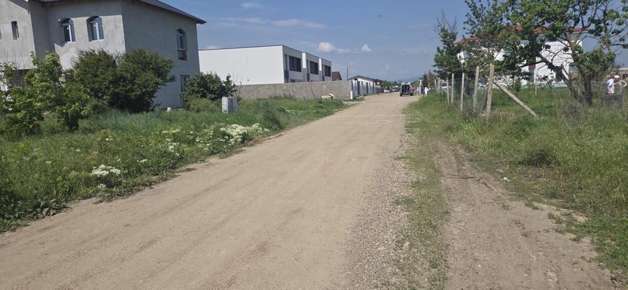 Teren Construcții intravilan de 870 mp, în Nord-Est