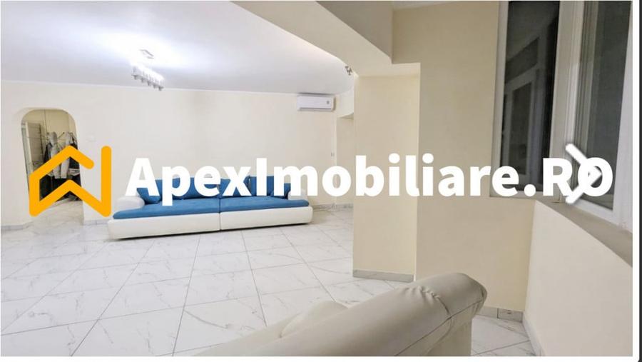Apartament cu 3 camere semidecomandat în Alba Iulia