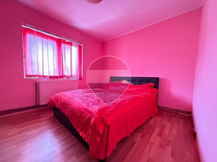 Apartament cu 2 camere semidecomandat, mobilat în Nord-Est