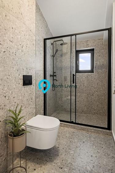 Casă cu 5 camere cu Canalizare în Nord-Vest