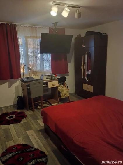 Casă cu 4 camere cu Teren 1000 Mp în Rebricea