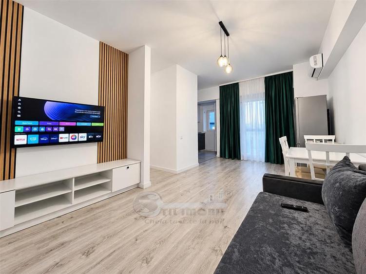 Apartament cu 2 camere semidecomandat, mobilat în Tătărași