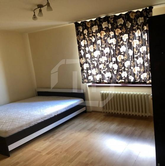Apartament cu 3 camere semidecomandat, mobilat în Gheorgheni