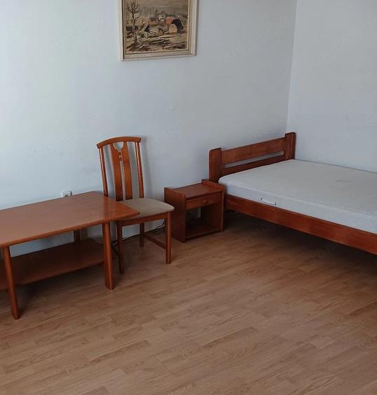 Garsonieră decomandată în Complex Studențesc