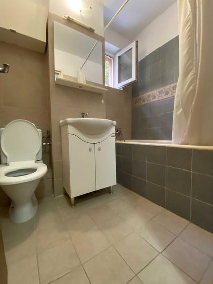 Apartament cu 2 camere semidecomandat în Muncii