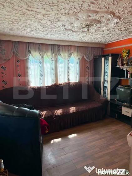Casă cu 5 camere cu Teren 231 Mp în Central