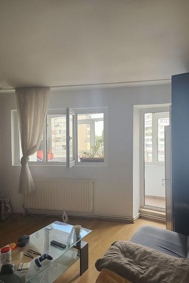 Apartament cu 2 camere decomandat, mobilat în Mazepa 2