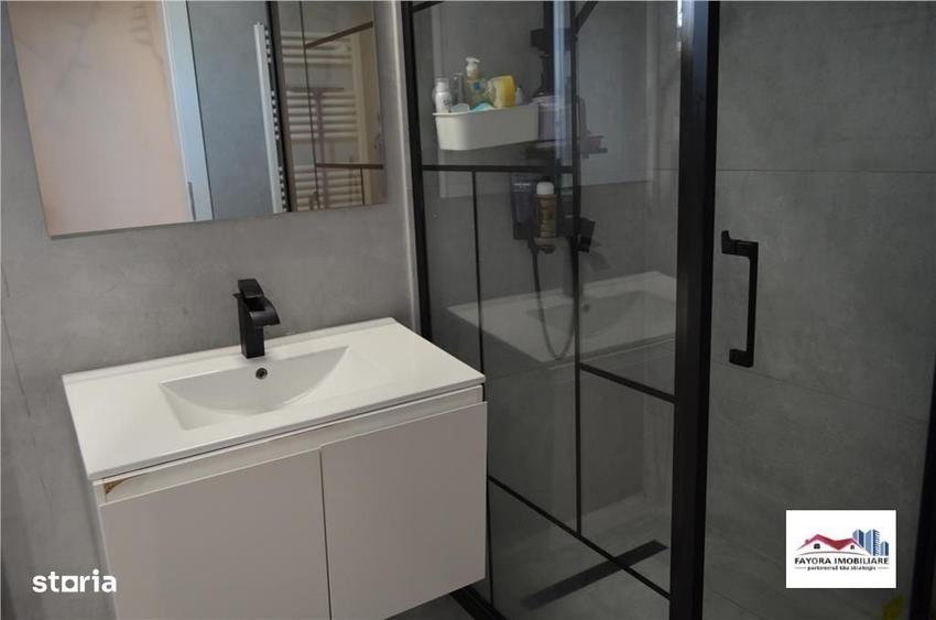 Apartament cu 3 camere în Unirii