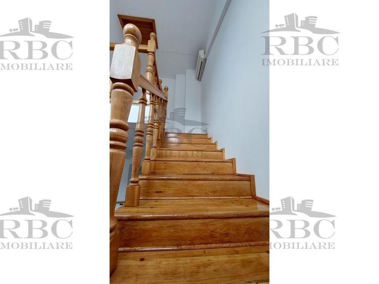 Apartament cu 4 camere în Central