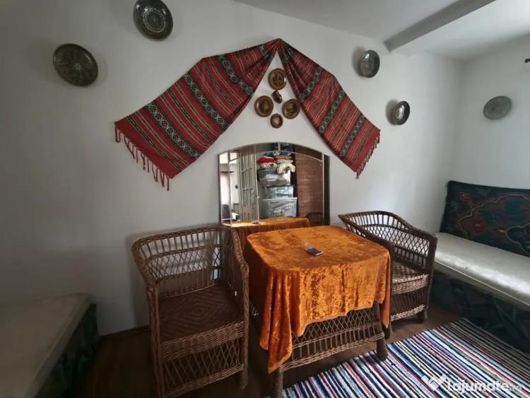 Casă cu 5 camere cu Teren 1250 Mp în Marginea