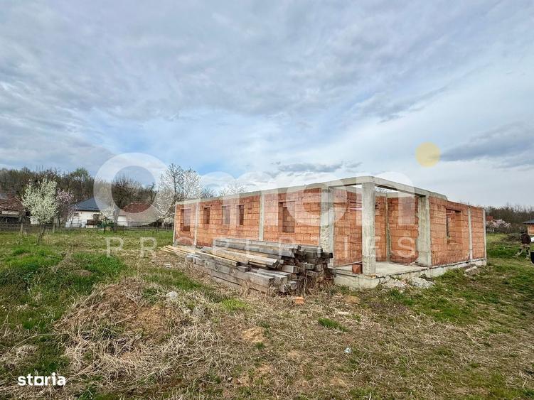 Casă cu 4 camere cu Teren 600 Mp în Tăuții-Măgherăuș