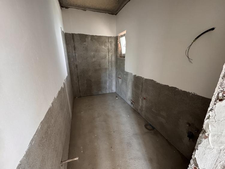 Duplex cu 3 camere cu Canalizare în Moșnița Nouă
